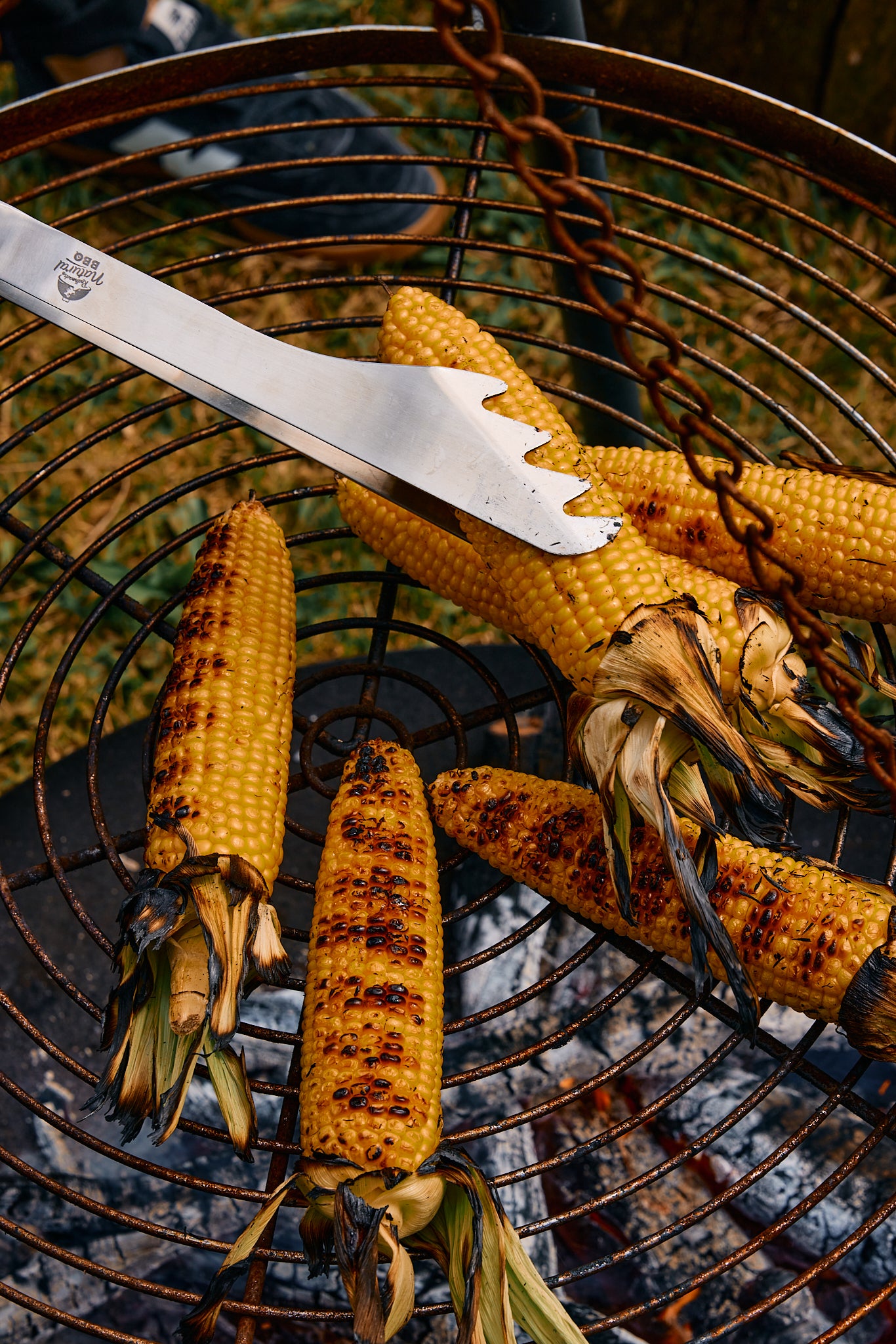 Redheads® Apron & Tongs Set